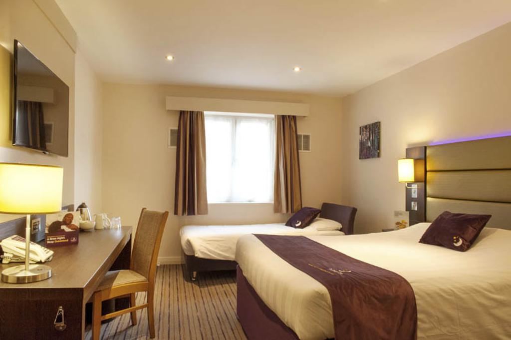 Premier Inn Aberdeen Airport - 戴斯 客房 照片