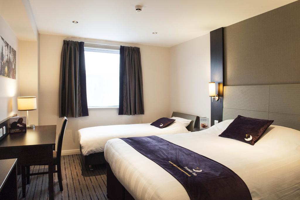 Premier Inn Aberdeen Airport - 戴斯 客房 照片